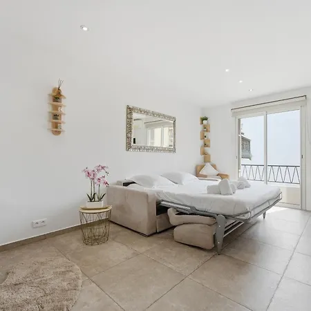 Apartman L'aristide Briand - Joli Antibois *